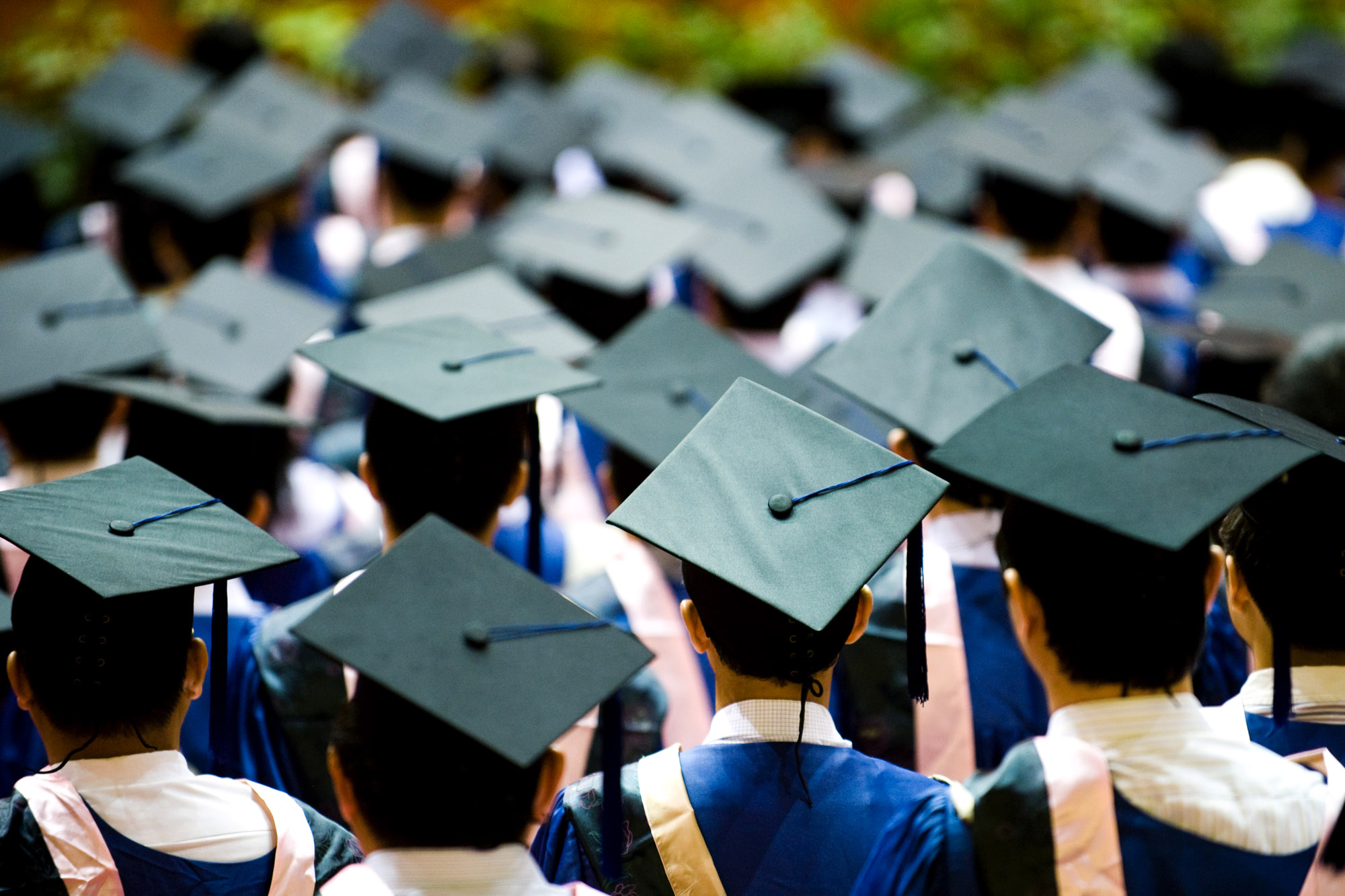 Togas y Birretes Para Universidad